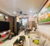 Bán nhà phố Nguyễn Đình Chiểu, 64m2, mặt tiền gần 4m, nhỉnh 22.5 tỉ, ô tô vào nhà