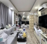 (Chính chủ) bán gấp căn nhà ở Trần Hưng Đạo, mặt tiền 5.2m, xây 5 tầng, 55m2, 18.5 tỉ