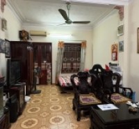 Bán nhà mặt phố Lò Đúc, 45m2, 3 tầng, mặt tiền 4.3m, 26.6 tỉ, vỉa hè rộng, kinh doanh đỉnh