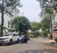 BÁN NHÀ MẶT TIỀN 108.6M2 5*21M, 3 TẦNG, 4PN, 4WC, ĐƯỜNG 8M, THÔNG THOÁNG, GIÁP QUẬN 8, NHỈNH 7 TỶ