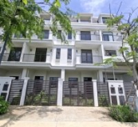 Nhà phố 4 tầng mặt tiền đại lộ 3/2 khu đô thị khép kín Vũng Tàu, quy hoạch ô bàn cờ chỉ 5,6 tỷ; 0812862863