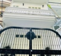 Bán khách sạn mặt phố Hàng Bè, 105m2, 9 tầng thang máy, mặt tiền 4.5m, 105 tỷ, kinh doanh đỉnh