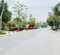 bán nhà Ngọc Thuỵ, 6 tầng thang máy, ôtô đỗ cửa, thoáng trước sau