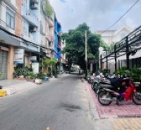 Mặt tiền 4 tầng Bông Sao 4x16 gần chợ đối diện công viên - 0931172218