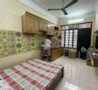 Nhà hiếm Mặt phố Hoàng Văn Thái - Kinh doanh - Giá Yêu Thương