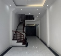 Bán nhà: Ngọc Hồi, Cách bến xe Nước Ngầm 1km, 38m2, 4 tầng, ngõ trước nhà 3m: Gía 5.1 tỷ