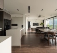 Dòng tiền 3,6 tỷ/năm- Bán tòa Apartment gần MP Liễu Giai 7 tầng- 120m2- 50 tỷ gara ô tô