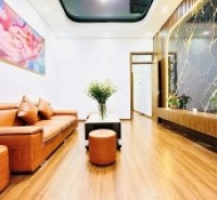 Nhà hiếm  Xuân Đỉnh –gần trường cấp 1,2,3 Xuân Đỉnh –gần phố 42M 5tầng 9.7 TỶ