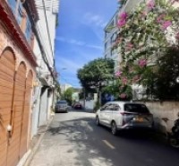 Nhà MT Đường 43 Quận 2 Phường Thảo Điền Cũ.