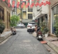 TÒA VĂN PHÒNG HUỲNH THÚC KHÁNG - 70M² - 6 TẦNG TM - Ô TÔ VÀO NHÀ - CHO THUÊ 50 TRIỆU/THÁNG