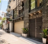BÁN TÒA APARTMENT NGUYỄN KHANG - CẦU GIẤY - Ô TÔ VÀO NHÀ - 32 PHÒNG - DÒNG TIỀN 150 TRIỆU/THÁNG - 155M² - 8 TẦNG - MT 9,2M - 58,2 TỶ