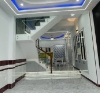 Bán nhà 64m2, 3 tầng, 4PN, 3WC, Q.9, 7.15 tỷ, sổ hồng