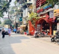 nhà mặt phố Hoàn Kiếm, 72m, MT 4.8m, sát khu đi bộ, cách hồ Gươm 400m