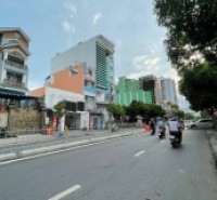 Nhà phố 4 tầng – đang khai thác Văn Phòng – Đường Nguyễn Sơn – 20,9 tỷ