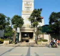 bán nhà mặt phố Cổ Linh, vỉa hè rộng, view vườn hoa, 2 xe container tránh nhau, kinh doanh văn phòng