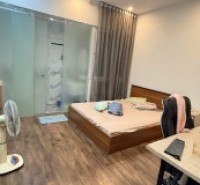 Bán nhà lạc trung phân lô 4 tầng vỉa hè 2 ô tô dừng đỗ kinh doanh hai bà trưng