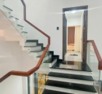 ♥ MT Đường 5.5m nhánh Lý Tự Trọng, 81m2, 3.5 tầng đúc mới đẹp, 8.x tỷ