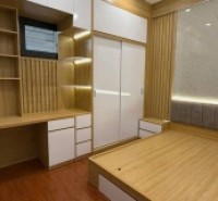 Bán nhà 40m², 5 tầng, 4PN, 4WC, Tân Mai, Hoàng Mai, 7.6 tỷ