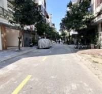 nhà đẹp Thạch Bàn, 6 tầng thang máy, vỉa hè, ôtô tránh, kinh doanh, full nội thất