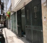 Bán nhà tam trinh 4 tầng dân xây ở ngay SH quay đầu hai bà trưng