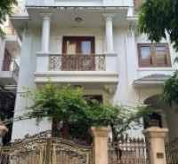 Bán nhà biệt thự tam trinh siêu hiếm 5 tầng long lanh vỉa hè ô tô hai bà trưng