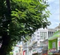 Chủ nhà là người anh xã hội gửi bán, khách có thiện chí mua sẽ trao đổi thương lượng. Giá tốt 26 Đ (101m²)