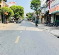 MĂT TIỀN LÊ THỊ HOA NGANG 5M ĐƯỜNG 15M DT 104,3M2 GIA 9TY500
