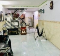 HOT, CẦN BÁN GẤP MẶT TIỀN ĐƯỜNG HỤT ĐƯỜNG ĐÔNG HỒ [P4, Q8]DT: 74M2 (3.8 X14M) 2T,3PN,2WC CHỈ 6.799 TỶ