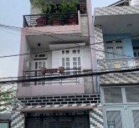 Nhà. 7,1 tỷ Bình Tân. Đường số 1, P. Bình Hưng Hòa, Bình Tân. Dt: 4 x 18m. Dtcn đủ 72,3m2. Kết cấu: 1 Trệt 1 Lầu ST, 2 PN 2 WC. Hẻm  ôtô chạy vi vu...Hướng Đông Nam.
