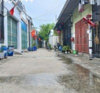 Nhà Tân Đông Hiệp Dĩ An ngang 5m ô tô tận cửa, 30m2, 1 trệt 1 lửng, 1.1 tỷ