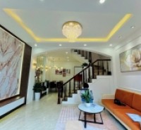 Bán Nhà Tân Mai-Nguyễn chính,DT55M2 ,Gia Nhỉnh 12Tỷ ,oto qua nhà, Ngõ Thông , Kinh doanh 