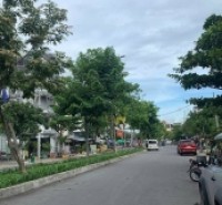 GIẢM 500TR
NHÀ 5 TẦNG - HẺM XE HƠI -BÌNH TÂN - KHU VIP TÊN LỬA-(4.1×14) 60M2 , NHỈNH 7.9Tỷ CHỦ CẦN BÁN