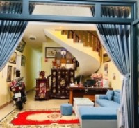 bán nhà mặt tiền - hiệp phú - thủ đức – 168m2 – 3 tầng kiên cố – giá tốt nhỉnh 11 tỷ.