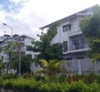 Bán biệt thự đơn lập Xuân Phương, 200m2, 4 tầng, sổ đỏ chính chủ, vị trí đẹp