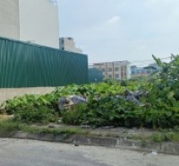 ĐẤT D.VỤ 5,5HA TRẠM TRÔI  140M, VỈA HÈ, 2 ÔTÔ TRÁNH  GIÁ 133 Tr/m2
