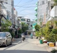 Nhà cấp 4 đường nội bộ 8m Âu Dương Lân P.Chánh Hưng P2Q8