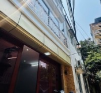 NHÀ ĐẸP  XÂY MỚI CỨNG- FULL NỘI THẤT ĐẸP LONG LANH-6 TẦNG THANG MÁY ÊM RU -KHÁCH CHỈ VIỆC SÁCH VALI ĐẾN Ở