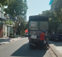 *Bán nhà đường Hoàng Đạo Thuý, ngay Lê Đại Hành, dt 120m2, giá 6,5 Tỷ
