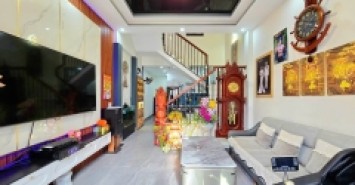 NHÀ 3 TẦNG 3 MÊ KIÊN CỐ – K500 TÔN ĐẢN – FULL NỘI THẤT