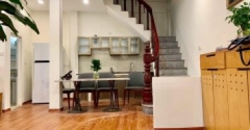 Bán nhà 52m2 phố Âu Cơ, Tây Hồ Kinh doanh Ô tô tránh 6.9 tỷ