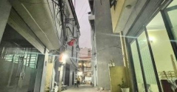 BÁN NHÀ XUÂN ĐỈNH, Ô TÔ - GARA - DÂN XÂY - 50M2 - 6 TẦNG - GIÁ 6 TỶ ( CÓ LÙI)