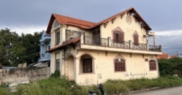Bán BIỆT THỰ Quốc lộ 13 PHƯỜNG Hiệp Bình Phước Tp.TĐ, view sông, Đ.8m, giá giảm còn 13.5 tỷ