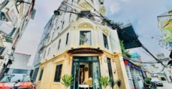 Lô góc Lê Đức Thọ, Phường 16, 5 tầng tặng nội thất, 6.8 tỷ