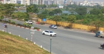 Bán nhà hiếm Long Biên, KV Bát Khối Thạch Bàn, ô tô 5 chỗ vào nhà, chỉ 40 triệu 1 m, có nhà ở luôn.