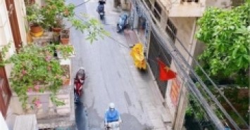 NHÀ ĐẸP GIÁP RANH 2 QUẬN CẦU GIẤY & TÂY HỒ, VỊ TRÍ HIẾM, SỔ ĐẸP NỞ HẬU