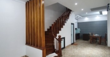 ĐẸP QUÁ. Bán nhà Mỹ Đình kinh doanh, ô tô đỗ cửa, 50m2 5.35 tỷ