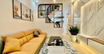 Bán nhà phố Trương Định, 34m, nhà mới , chủ nhà mua nhà to hơn nên bán, 3 tỷ300