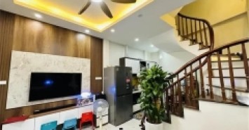 Nhà 4 Tầng TK Tân Cổ Điển, Quang Trung, Phường 8, Gò Vấp, chỉ 5.35 tỷ