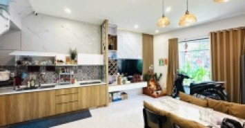 CHUYỂN NHƯỢNG NHÀ 2 TẦNG K167 NGUYỄN XÍ - THÔNG TÔ HIỆU