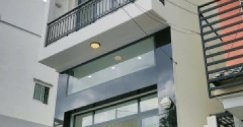 [HOÀ BÌNH Q11] Nhà HXH Vào Nhà-72M,NGANG 5.2M,5TẦNG 5PN,Tặng Nội Thất,10.95tỷ TL